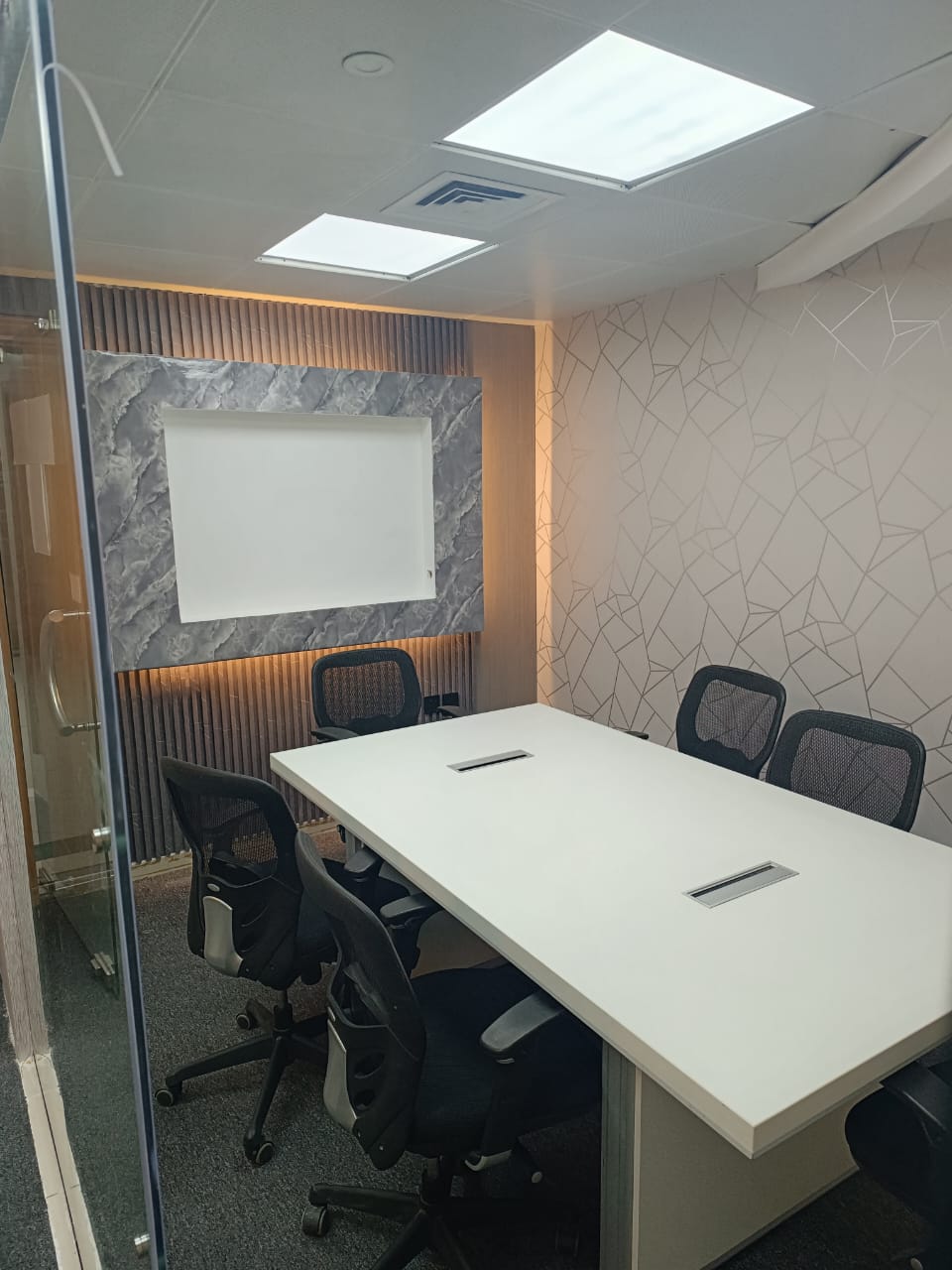 قاعات الاجتماعات