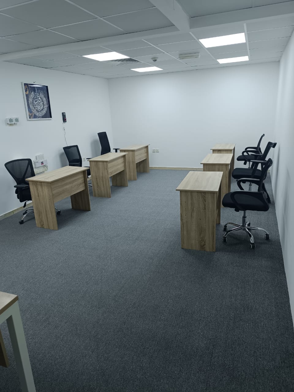 Open Desk D1